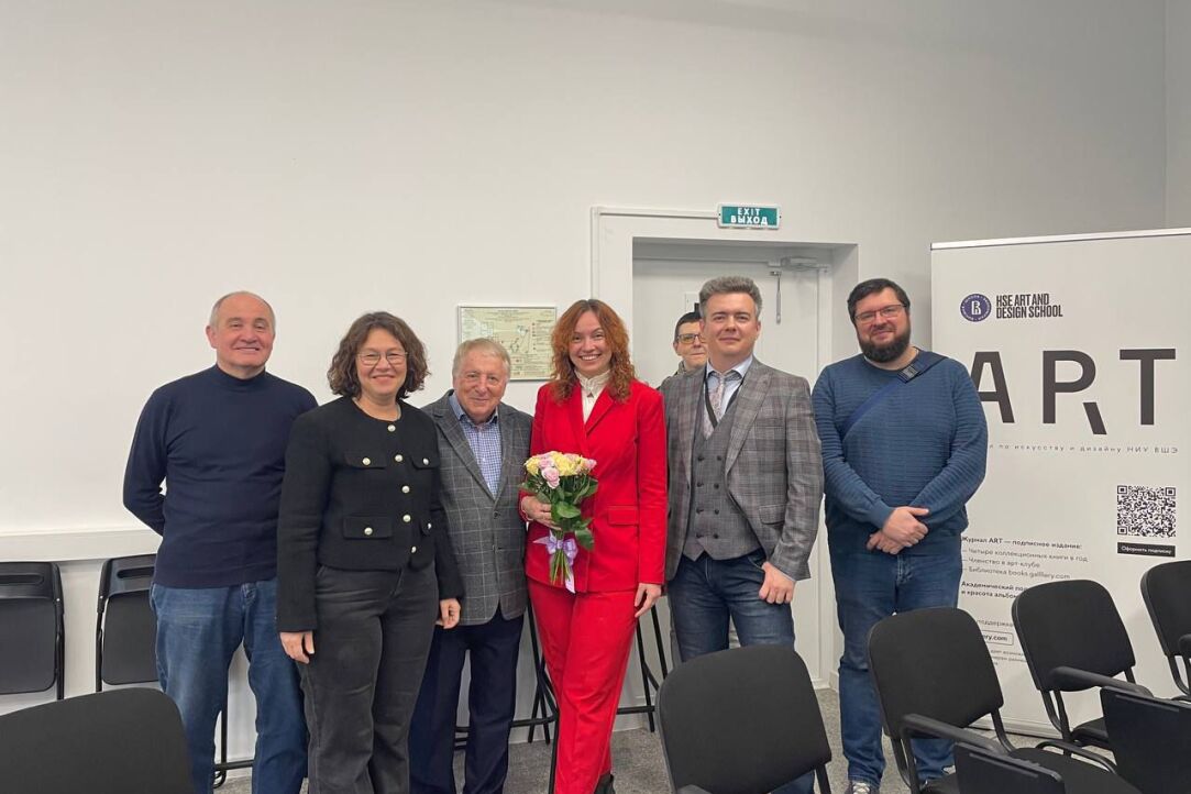 Иллюстрация к новости: Поздравляем с успешной защитой диссертации